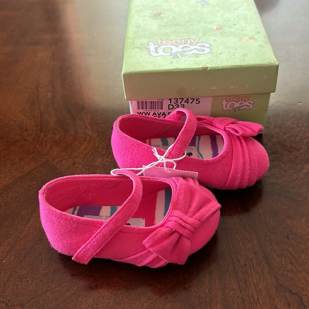 Teeny toes, Ava ballet shoe size 2W